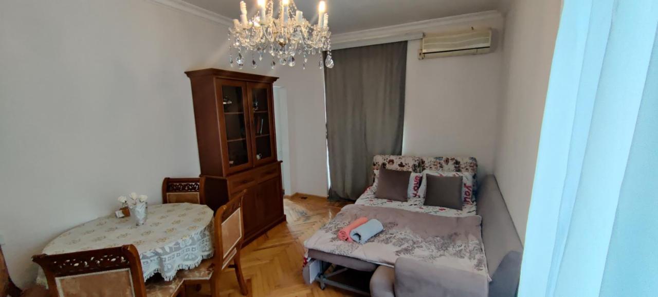 Budget One Room Apartment Bakoe Buitenkant foto